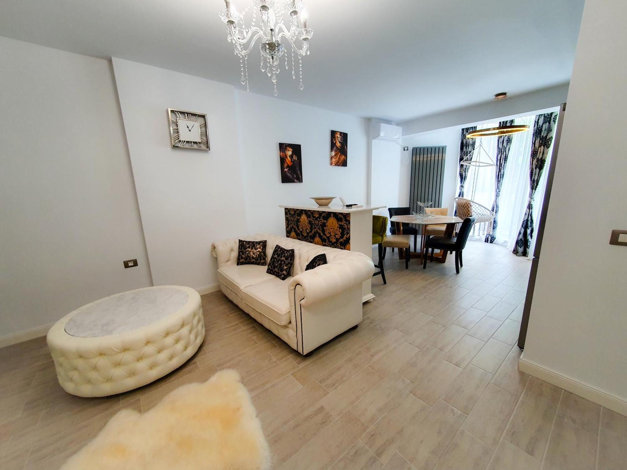 Rebeq Aparthotel Alezzi Beach Năvodari 외부 사진