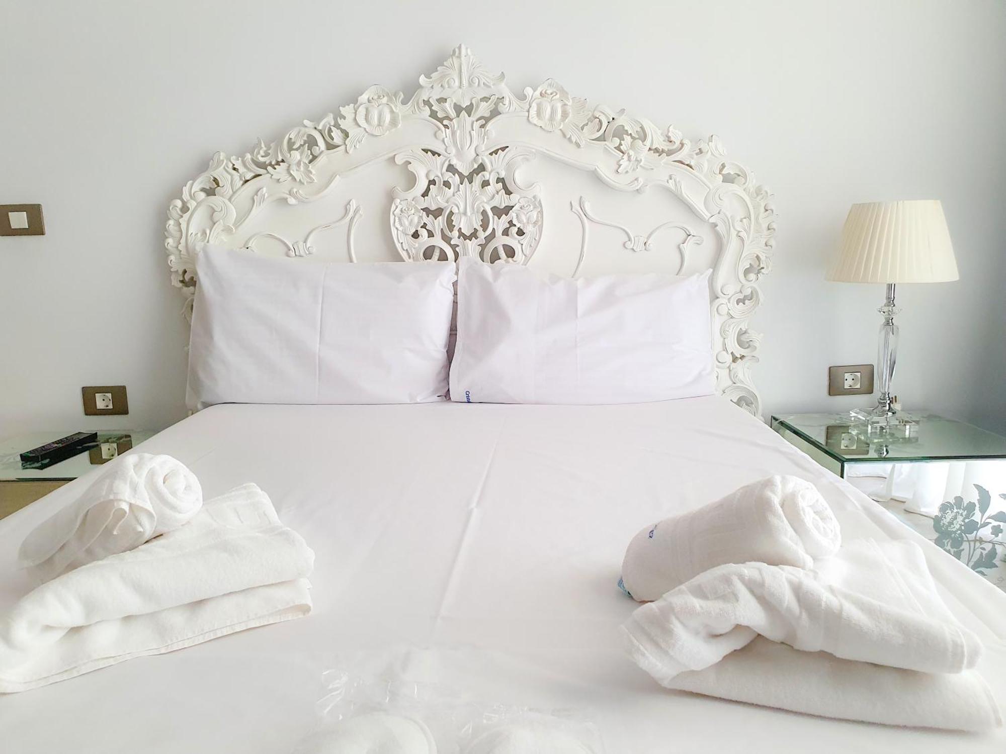 Rebeq Aparthotel Alezzi Beach Năvodari 객실 사진